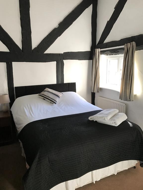 Отель The Bulls Head Inkberrow Экстерьер фото